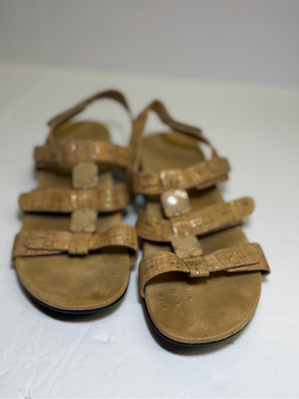 Vionic Amber Gold Cork Sandals Womens 10 Orthotic Strappy Plantar Fasciitis Care